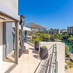 The Marina Family Penthouse - 512