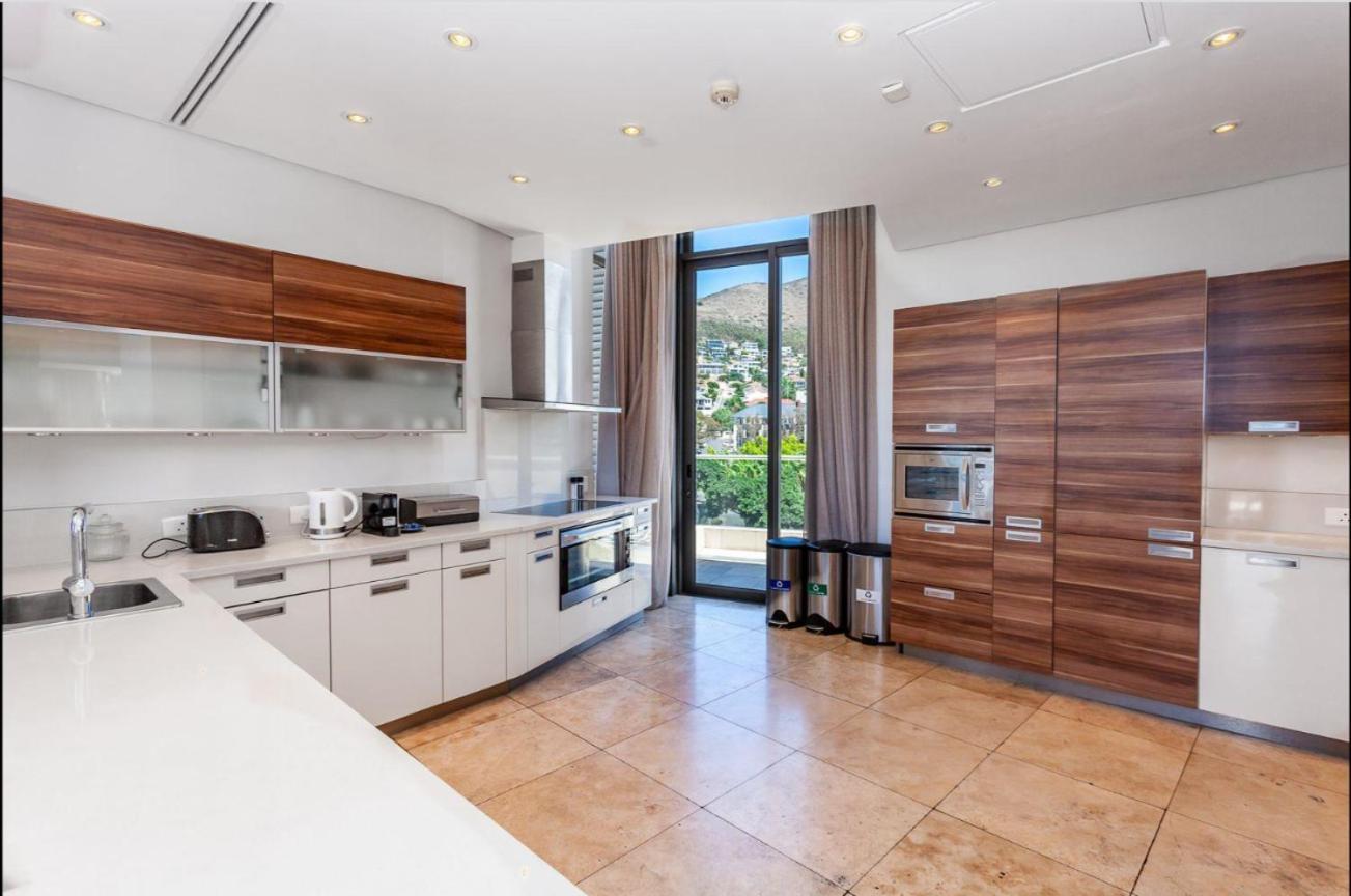 The Marina Family Penthouse - 512 Cape Town